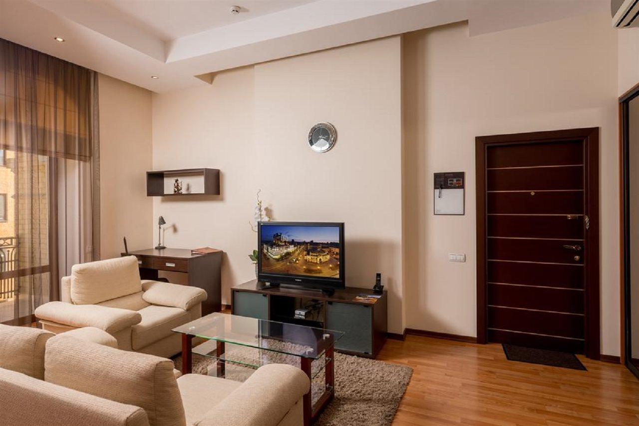 Senator City Center Kiev Esterno foto